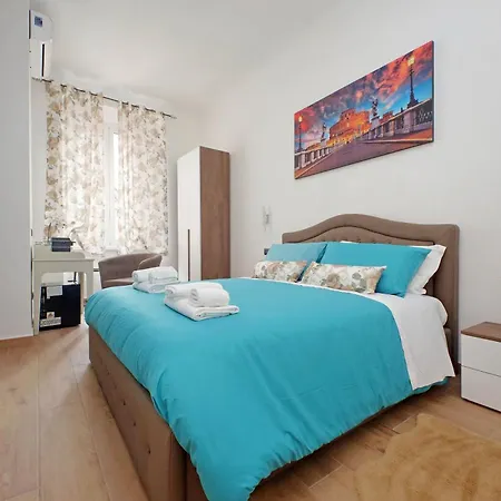 Misa San Lorenzo Guest house Rome