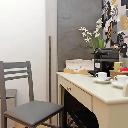 Misa San Lorenzo Guest house *