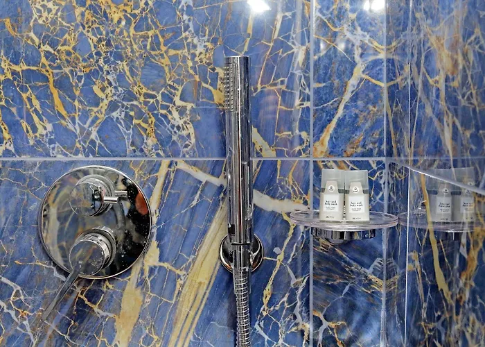 Misa San Lorenzo Gasthof Rom