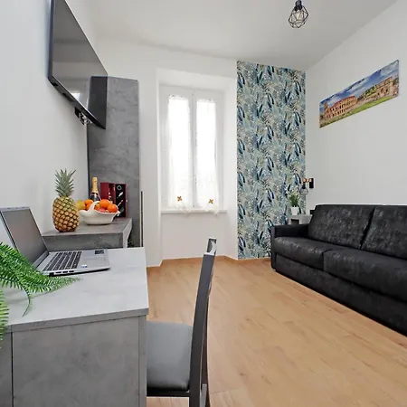 Misa San Lorenzo Πανσιόν