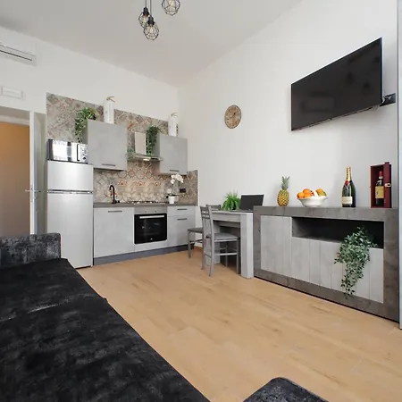 Πανσιόν Misa San Lorenzo